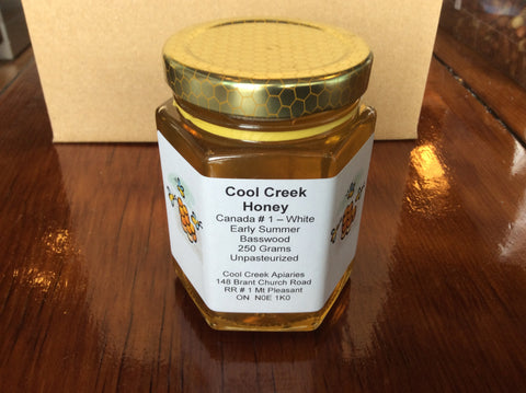 Local raw honey, 250 grams bottle